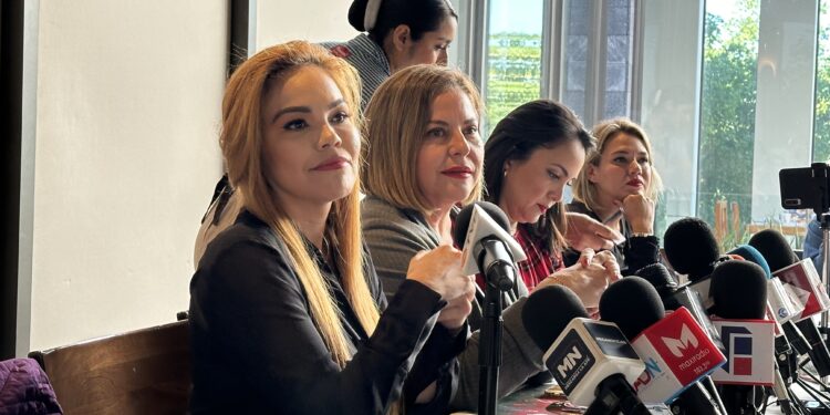 “Que saquen las manos de la elección” pide Paola Gárate a funcionarios morenistas que acompañan a Sheinbaum en la visita a Sinaloa