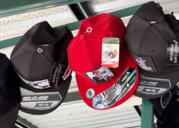 Las nuevas gorras de “El Chapo”, el artículo más solicitado por turistas que visitan la Capilla de Malverde este fin de año