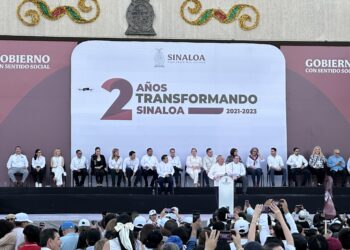 Seguiré apoyando a la comunidad universitaria de la UAS, no a la universidad partido: Rocha durante su Informe de Gobierno