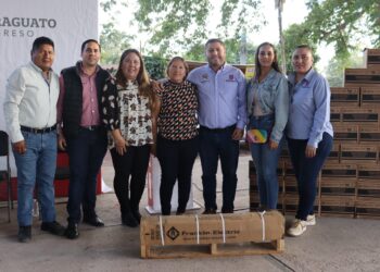 Comunidad de El Huejote, Badiraguato recibe motor para abasto de agua; alcalde refrenda su compromiso