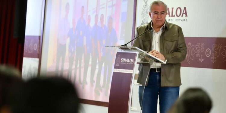 Gobernador descarta acuerdos con Cuén tras reunión; asegura que el líder del PAS lo buscó en su despacho