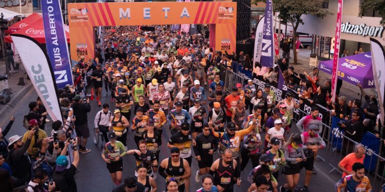 Arranca el Maratón Internacional de Culiacán en su 33ª edición con entusiasmo y participación récord