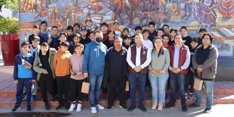 La historia de Badiraguato es interés de la niñez sinaloense; López Elenes recibe a estudiantes