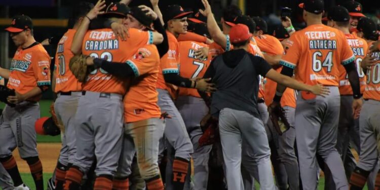 ¡Naranjeros es campeón!, se impuso 4-0 a Venados de Mazatlán