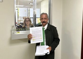 “No voy a ser candidato de Morena ni aunque me lo regalen”: Estrada Ferreiro