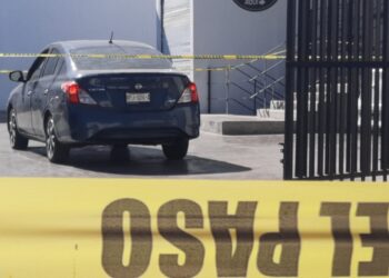 Asesinan a balazos a un hombre en el estacionamiento del Panamá de Las Quintas