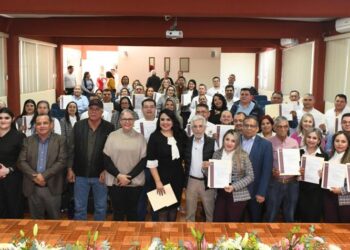 Gobierno de Rocha basifica a trabajadores de la ENEF; no son palabras, hoy se vive lo que en palabras se decía: Domínguez Nava