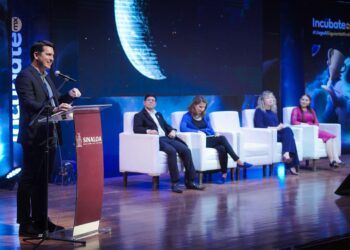 Gobierno de Rocha lanza la tercera generación de emprendedores “Incúbate MX”