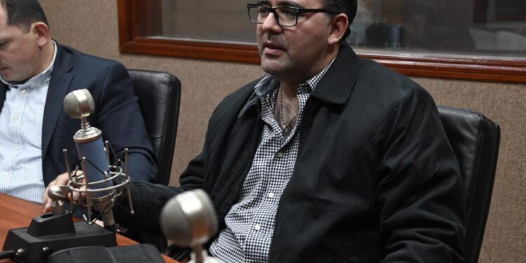 Juez determina que Rector de la UAS no debe ser separado de manera definitiva; abogados buscarán que el espectro protector sea mayor para Jesús Madueña