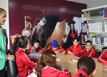 Imparten pláticas a la niñez de Badiraguato para prevenir violencia de género