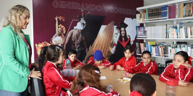 Imparten pláticas a la niñez de Badiraguato para prevenir violencia de género