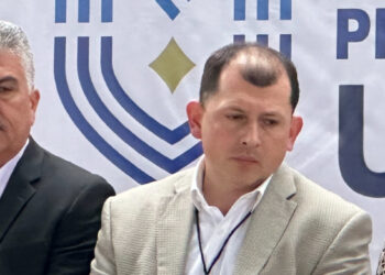 “Vamos a una audiencia inicial  mañana de otro delito que nos inventaron desde un escritorio”: Robespierre Lizárraga