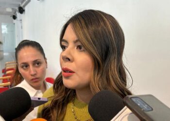 DIF Culiacán lleva apoyos a población vulnerable para protegerse del frío
