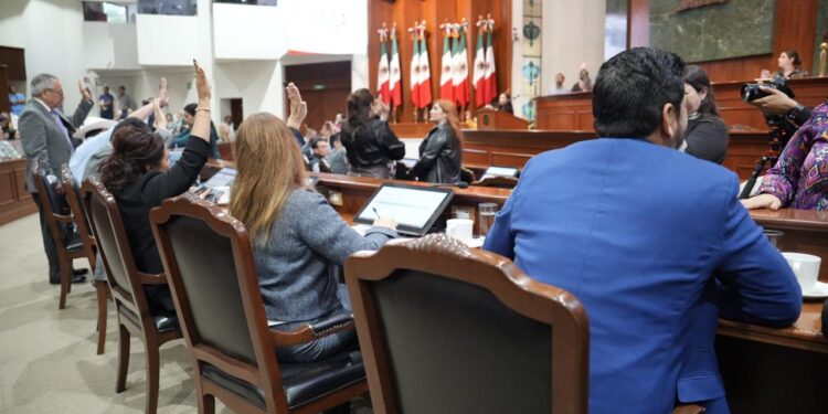 Congreso del Estado aprueba por unanimidad Ley de Revocación de Mandato para gobernador