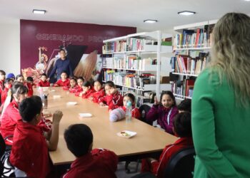 Imparten pláticas a la niñez de Badiraguato para prevenir violencia de género