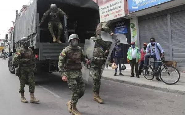 El presidente Noboa decreta estado de excepción en Ecuador por conmoción interna