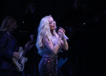 La Dama de Hierro conquista a los culichis