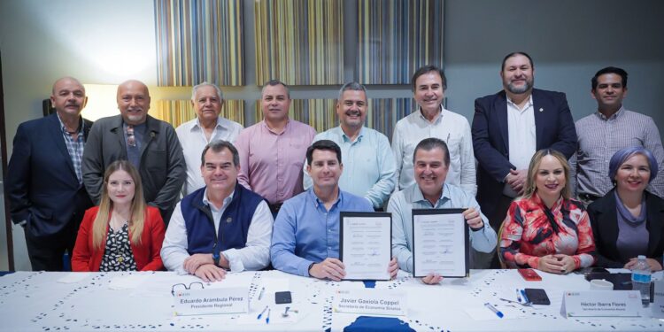 Economía y Ayuntamiento de Ahome establecen alianza para impulsar a PyMES con más créditos