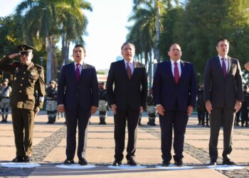 Autoridades conmemoran el aniversario de la promulgación de las Constituciones de 1857 y 1917