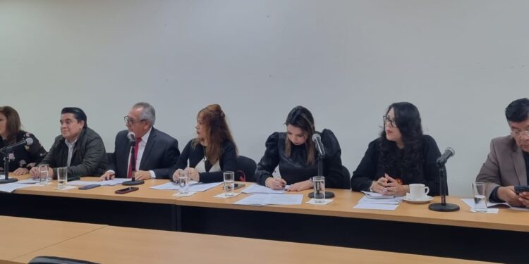 Citan Comisiones a comparecer a aspirantes a Magistratura XI propietaria del STJ