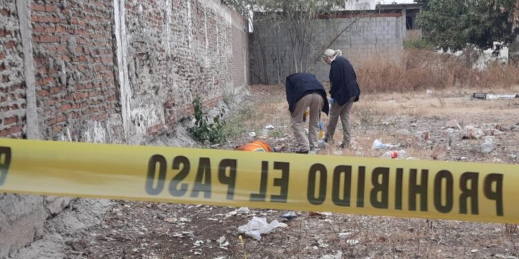 Localizan a un hombre asesinado a una calle de la Novena Zona Militar