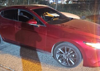 Policía de Investigación recupera Mazda con reporte de robo en CDMX