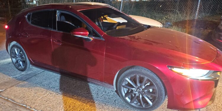 Policía de Investigación recupera Mazda con reporte de robo en CDMX