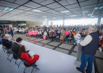 Gobierno de Rocha apoyará de forma permanente a tianguistas de Sinaloa