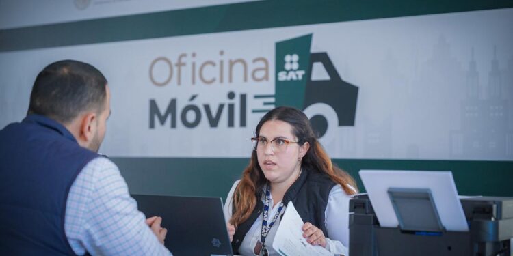 Regresa a Los Mochis la Oficina Móvil del SAT