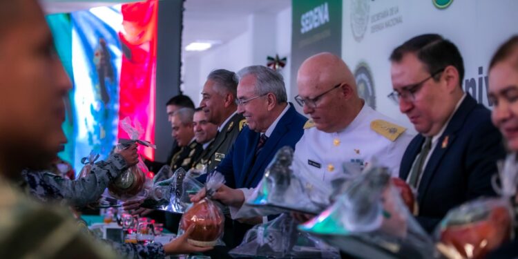 Reconoce Rocha al Ejército como la institución de los mexicanos