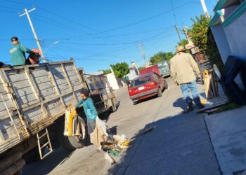 Campaña de Descacharrización en colonia Libertad genera bienestar a sus habitantes