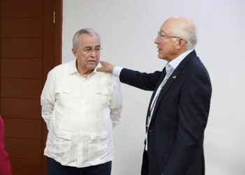 El gobernador Rocha se reúne con el Embajador de Estados Unidos de América en México, Ken Salazar