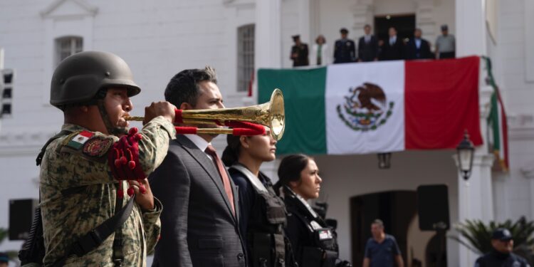 Ayuntamiento celebra Día de la Bandera con edición 29 del Desfile Conmemorativo