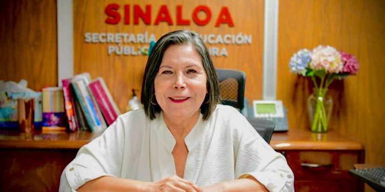 Catalina Esparza Navarrete, encargada del despacho de SEPyC