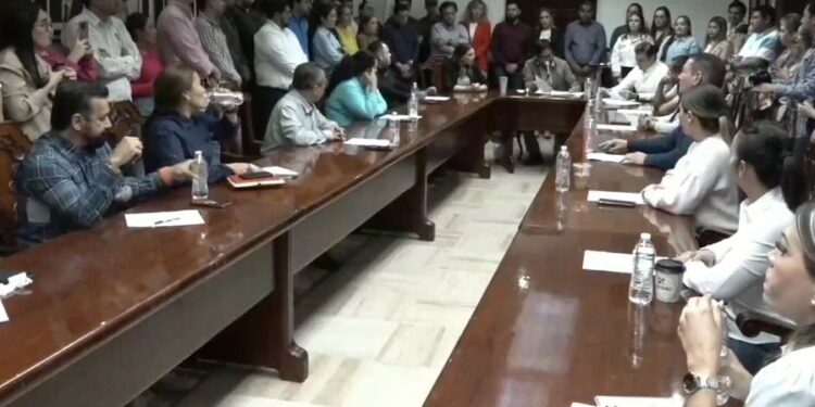 Juan de Dios Gámez pide licencia al Cabildo para separarse del cargo