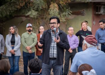 ¡Otro compromiso cumplido! Inician pavimentación de dos calles gestionadas durante 40 años la colonia Pemex