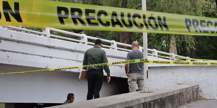 Localizan partes de una osamenta humana en el centro de Culiacán