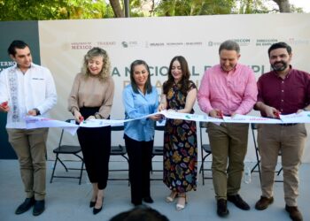 Inauguran la Feria Nacional del Empleo de las Mujeres en Culiacán