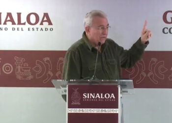 “Que se tapen la cara, defienden a corruptos”: Rocha a manifestantes de la UAS