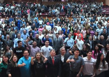 La Nueva Universidad no detiene sus actividades sustantivas; realizan magno festejo del Día del Odontólogo con un Congreso Nacional