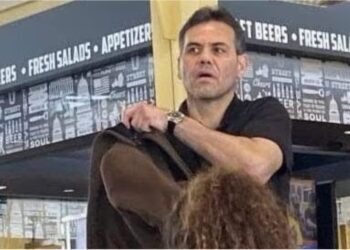 “El Vicentillo”, hijo mayor de “El Mayo” Zambada, es captado en un aeropuerto de los EEUU