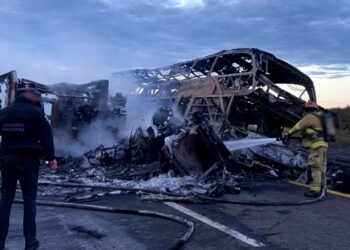 En total fueron 23 los cuerpos encontrados en el accidente de Elota