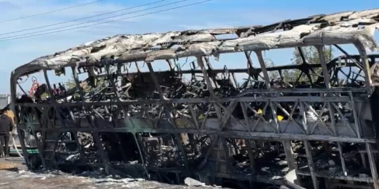 Los cuerpos de dos víctimas del camionazo fueron velados y sepultados en Ruiz Cortines: Alcalde de Guasave