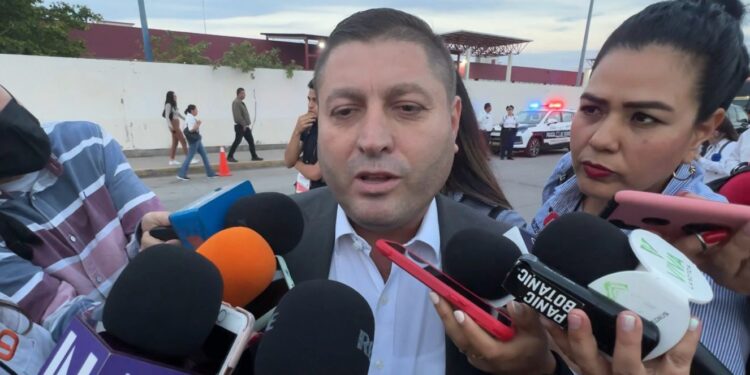 José Paz López pedirá licencia para buscar la reelección este mes de febrero