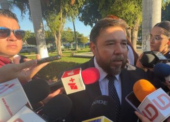 La Marcha por la Democracia no representa mayor peligro para Morena: Marco Zazueta