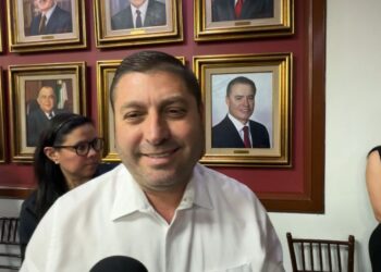 Alcalde de Badiraguato no ha recibido invitación para sumarse a gabinete estatal; confía que aparecerá en las lista de Morena