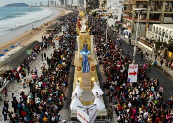 Sin planes para abrir consulado en Mazatlán: Ken Salazar