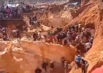 El derrumbe de una mina ilegal de oro en Venezuela deja al menos 15 muertos