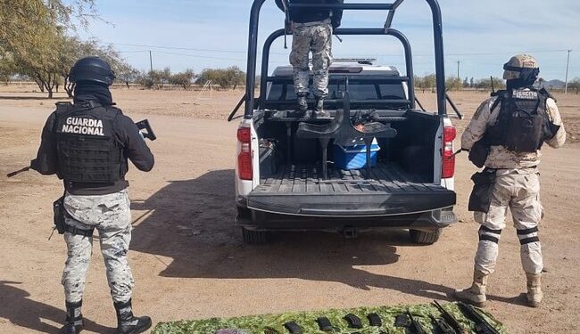 Detiene GN a 2 personas en Sonora con armas de fuego, cargadores y cartuchos