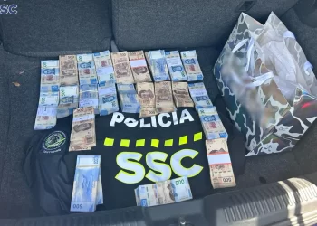 Detienen a joven con más de un millón de pesos en efectivo en la Ciudad de México